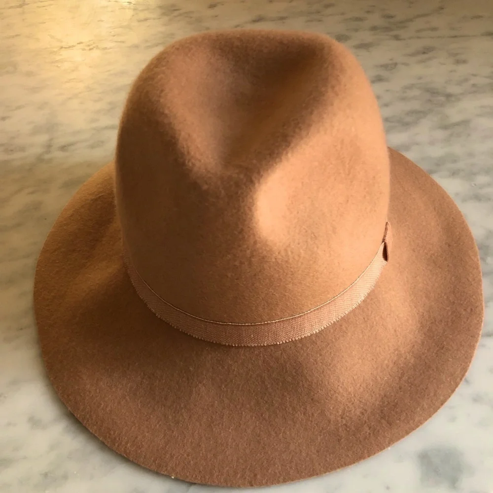 D&Y Wool fedora in camel color with grosgrain ribbon trim Style #HAPN1521 - Picture 2 of 12
